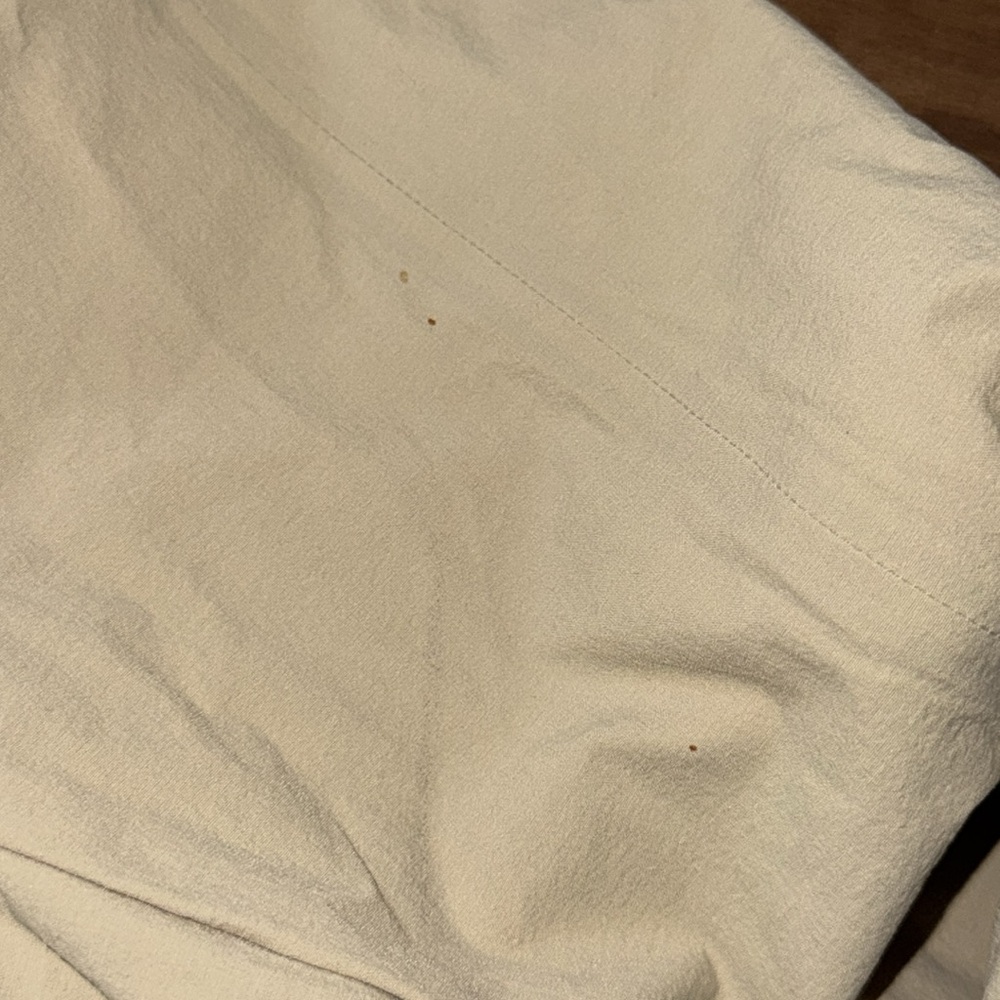 Lululemon Size Large Stretch Cargo Jacket Color Trench Khaki Sand Lightweight - Picture 14 of 16